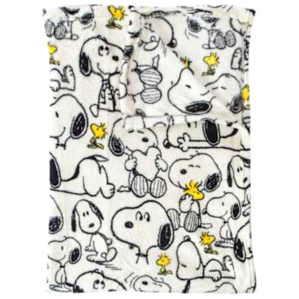 Copy of Brand NEW! Snoopy and Woodstock Travel Throw Blanket (40" X 60")